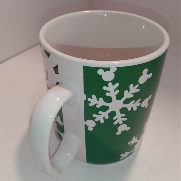 Disney Mickey Mouse XL Christmas Green & White Snowflake & Holly Leaf Mug 24 oz. - Picture 4 of 14